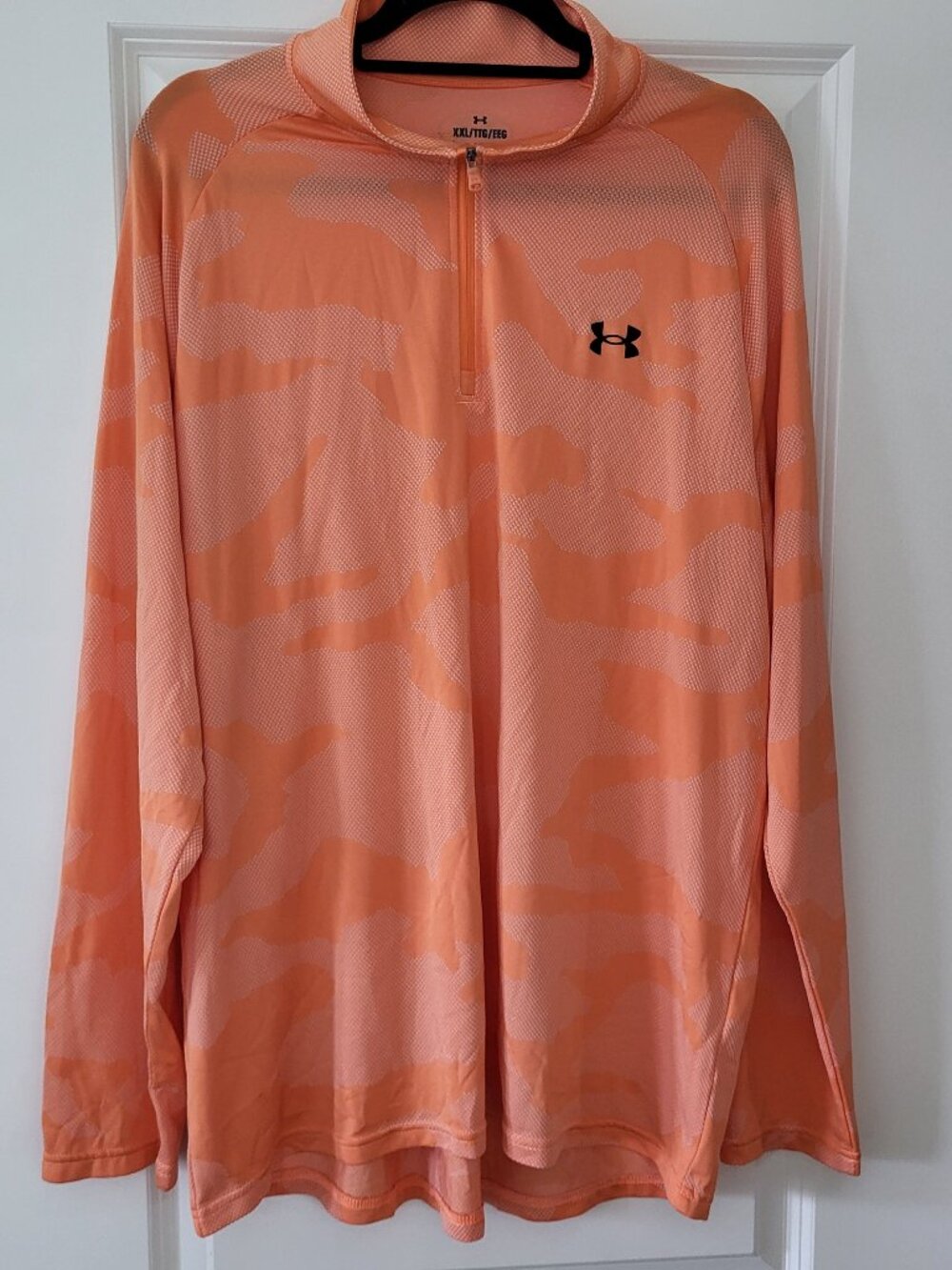 Under Armour Men XXL Orange Camo Pullover Quarter Zip Performance Athletic Shirt